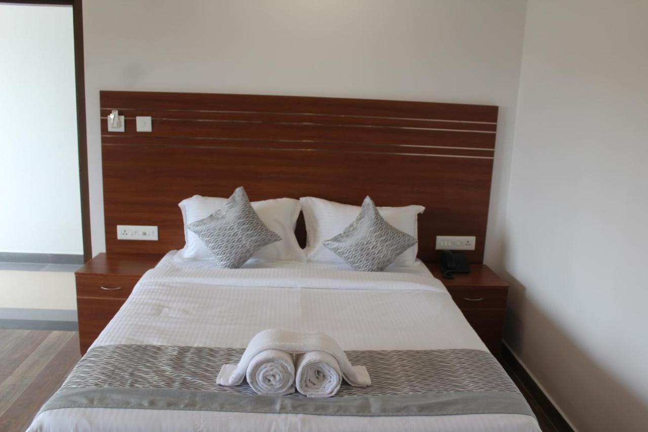 The Lakeview Munnar Exterior foto