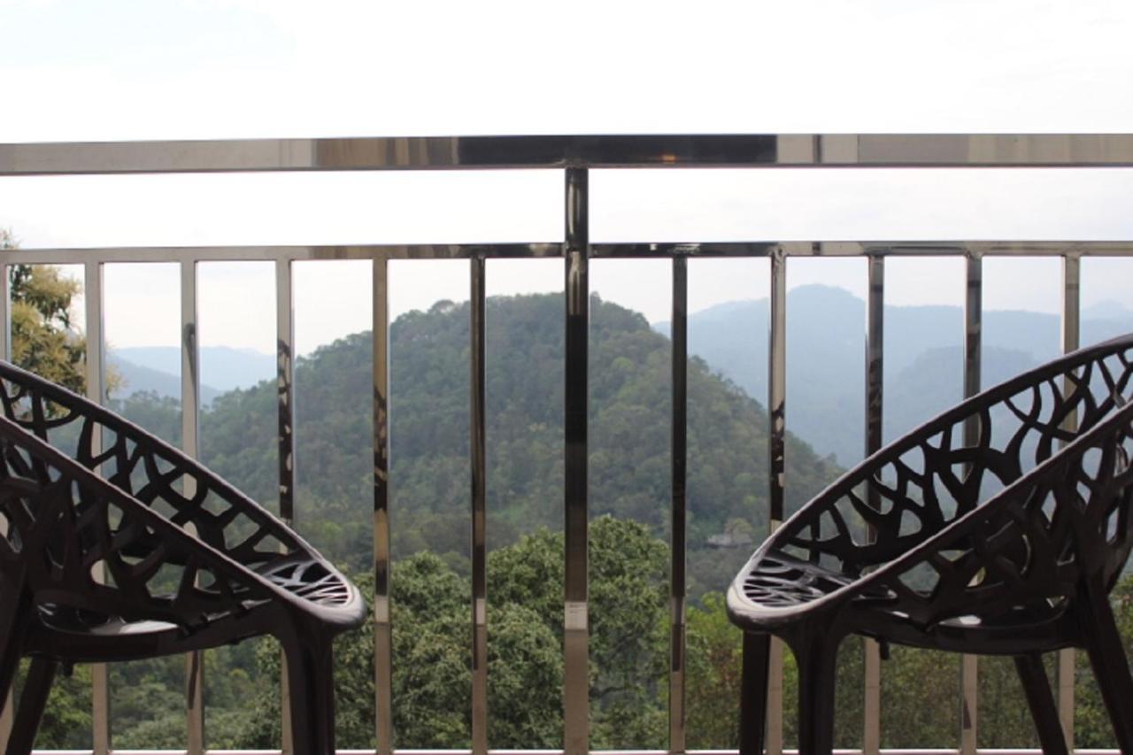 The Lakeview Munnar Exterior foto