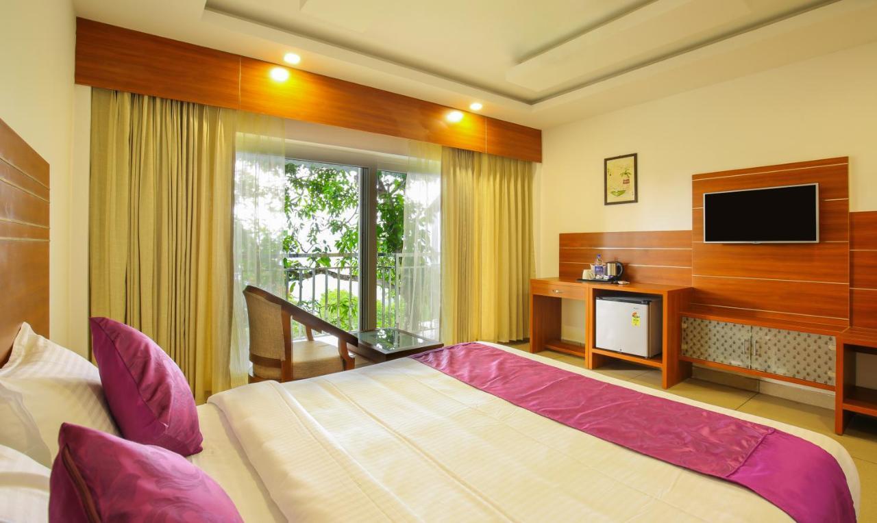 The Lakeview Munnar Exterior foto